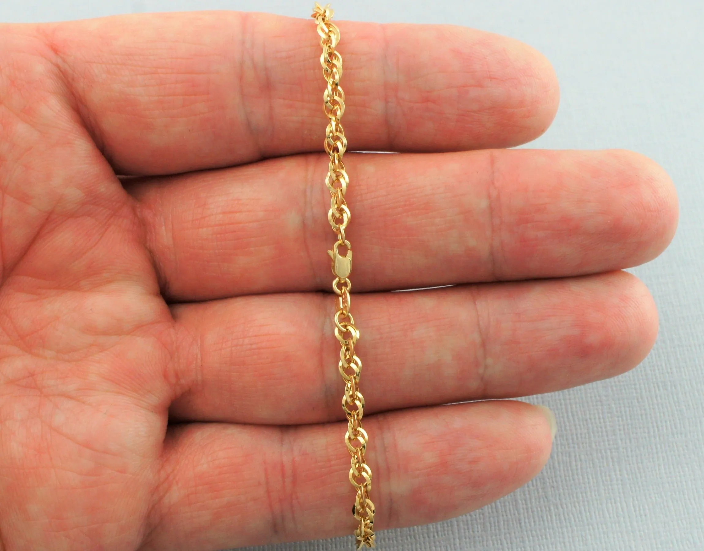 9ct Yellow Gold Diamond Cut Prince Of Wales Bracelet 7.5 inch