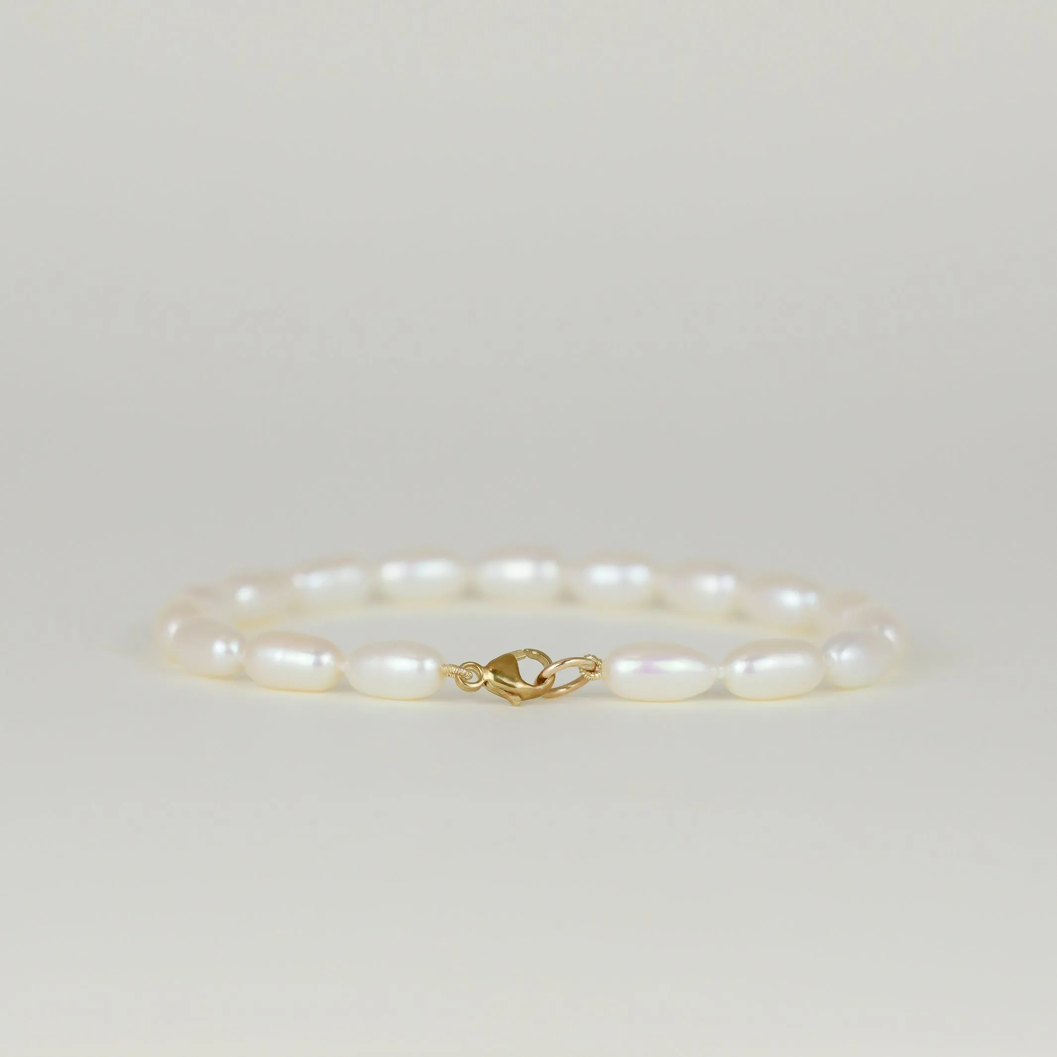 9ct Yellow Gold Irregular Freshwater Pearl Bracelet