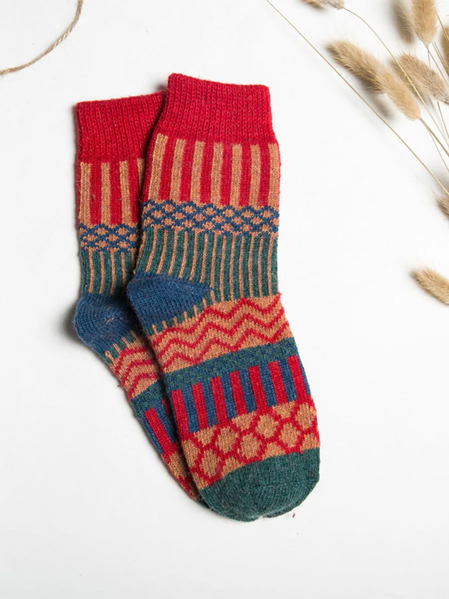 Beautiful Pattern Winter Thermal Socks