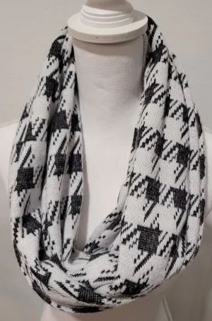 Black and White Houndstooth Knit Infinity Scarf