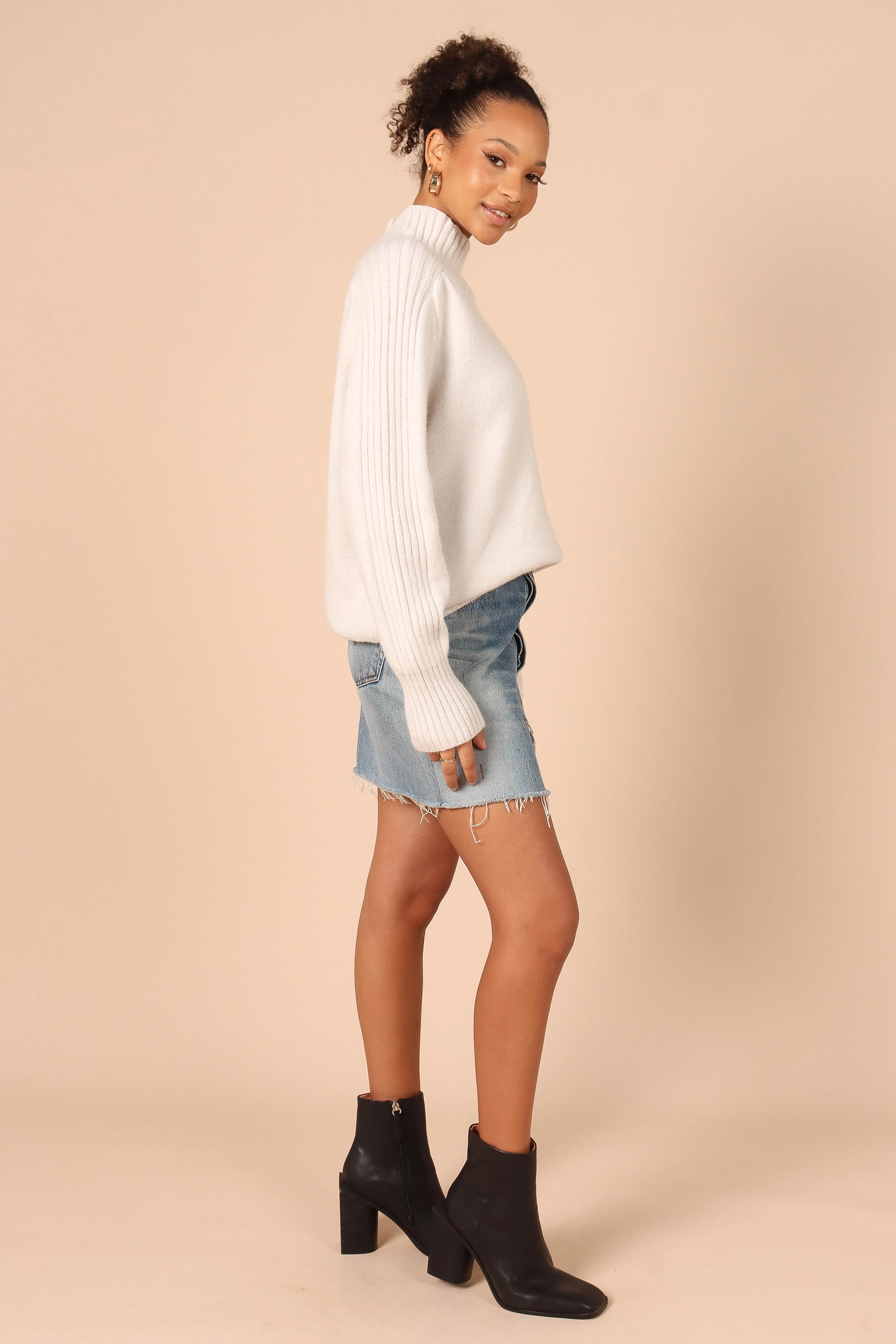 Cersi Knit Sweater - Cream