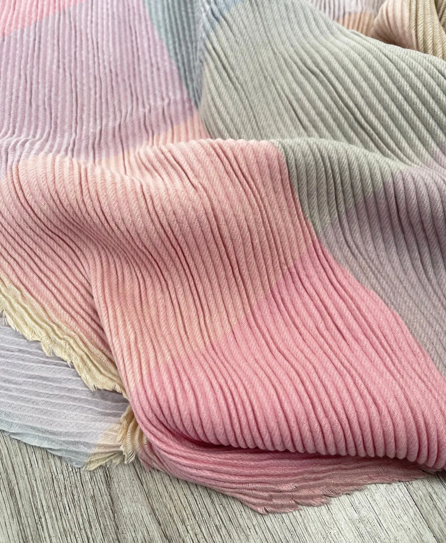 LONG PINK CRINKLE MULTICOLOUR WOOL MIX COLOUR BLOCK CHECK SCARF