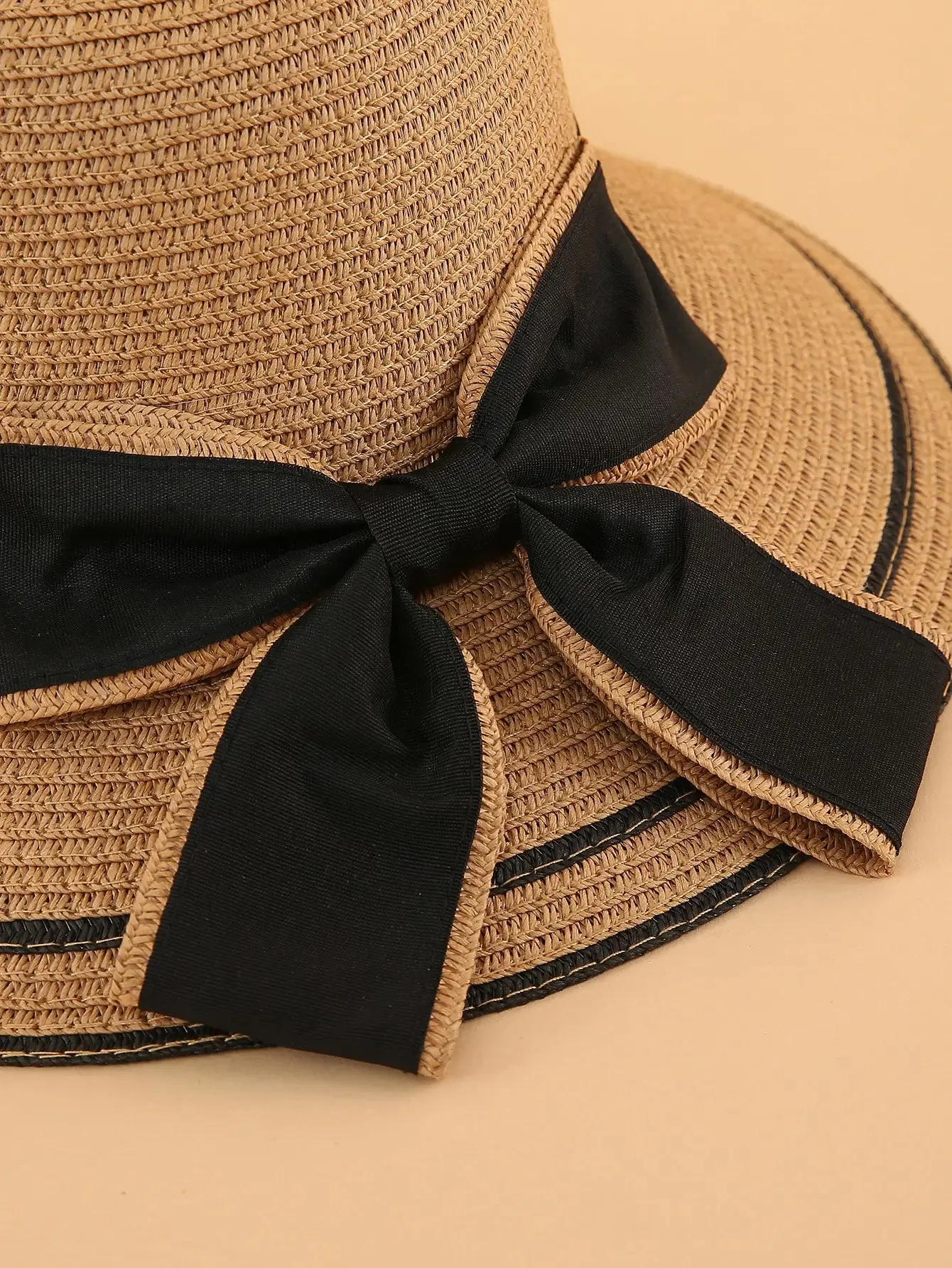 Stylish Summer Sun Hat for Women with Bowknot Detail